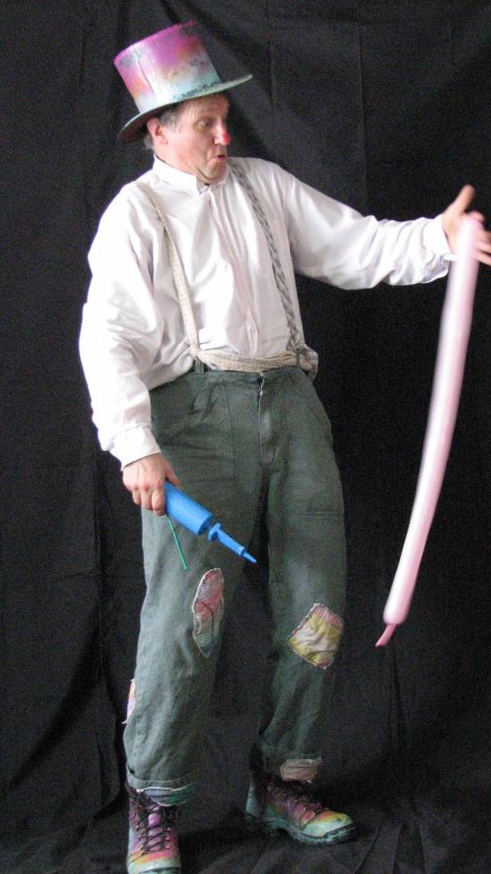 Kindershow, Kinderanimation, Kindergeburtstag, Kinderfest, Ballonkünstler mieten. 